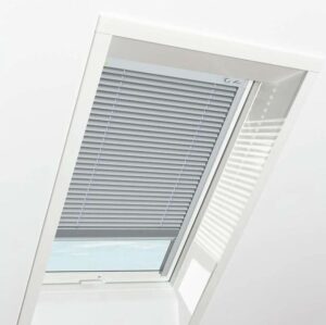 Roto Badezimmer Komfort Dachfenster Paket aus Kunststoff mit Eindeckrahmen inkl. Jalousette ZJA